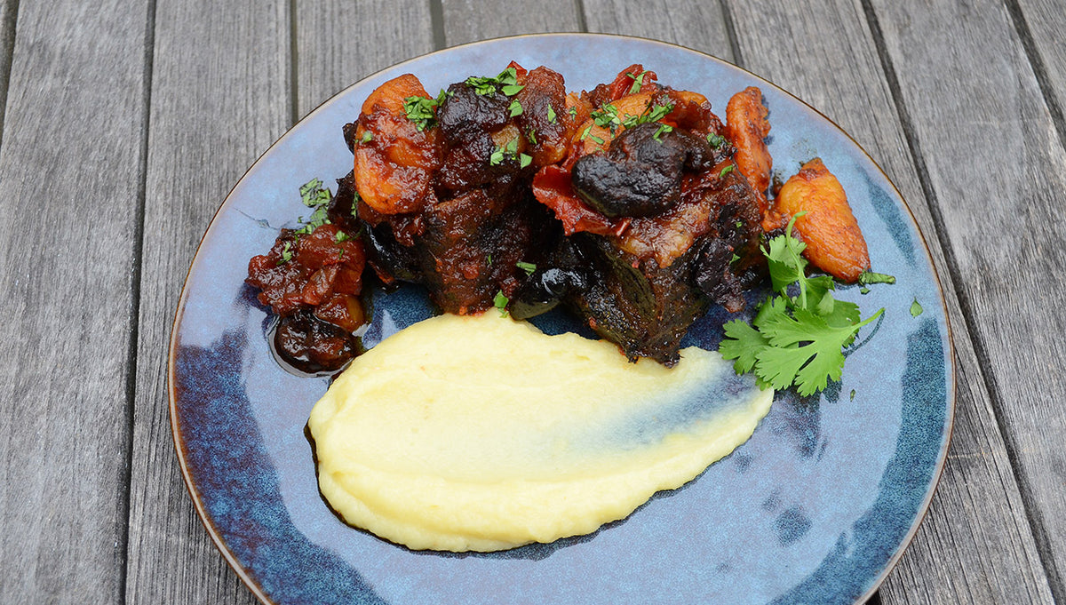 Beef Short Ribs w/ Parsnip Puree &ndash; Pourtal